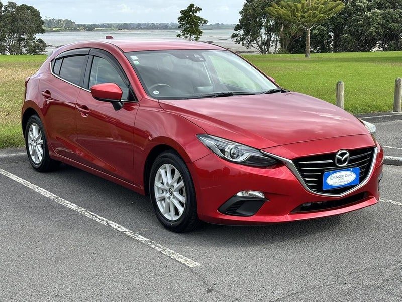 2015 Mazda Axela 15S Skyactiv, photo 2