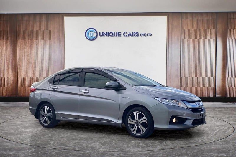 2015 Honda GRACE 1.5EX Hybrid, photo 3