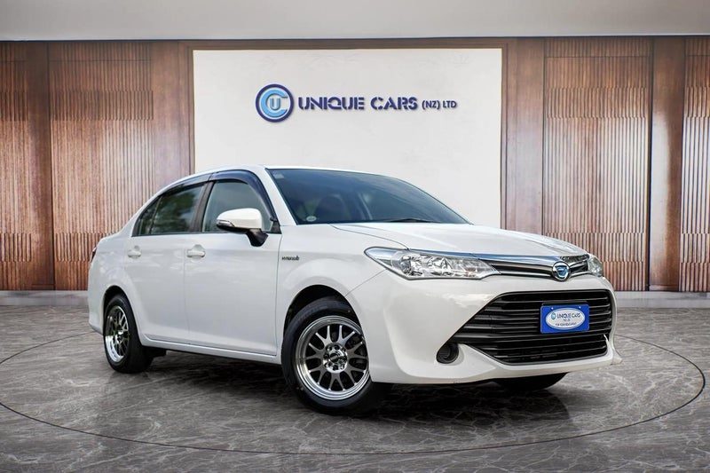 2017 Toyota Corolla Axio 1.5X Facelift, photo 2