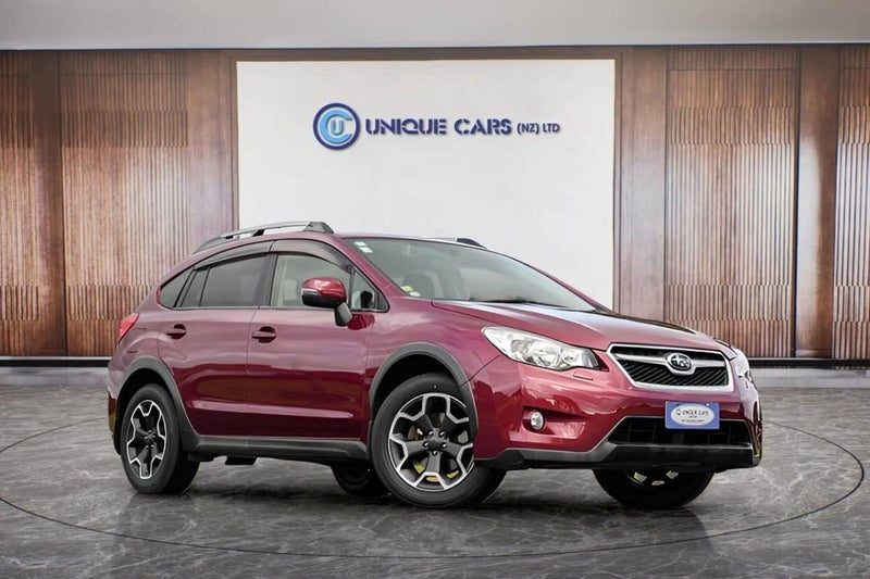 2013 Subaru XV 2.0 iL with Eyesight, photo 2