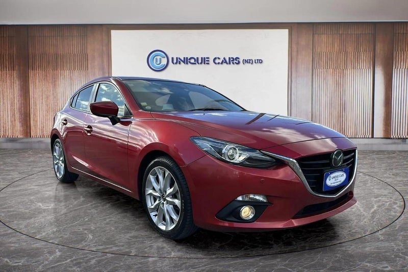2013 Mazda Axela 20S Skyactic with i-Stop, photo 2