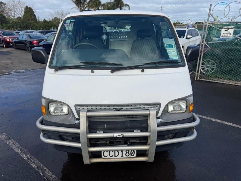 2000 Toyota Hiace Camper! Diesel manual!, photo 2