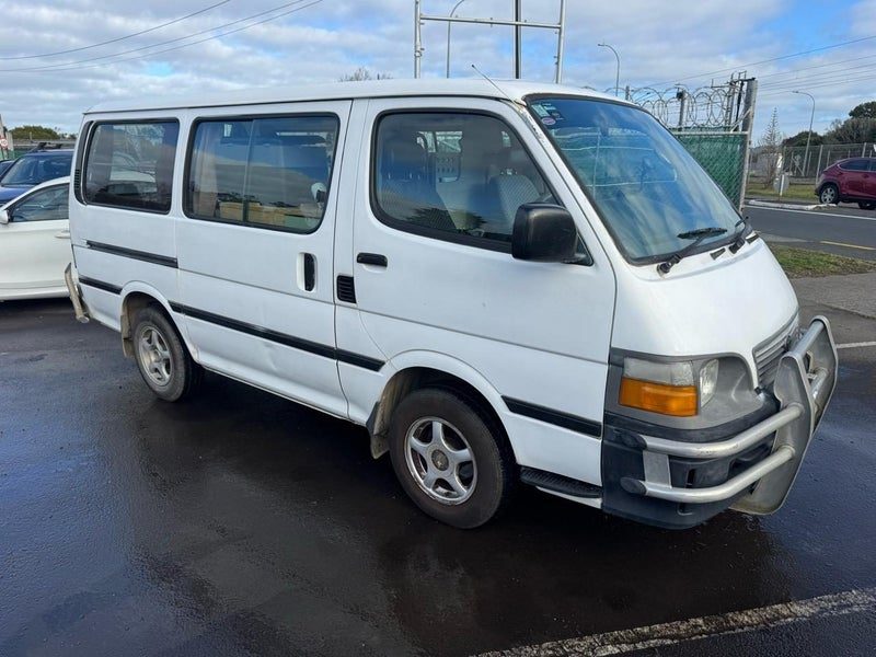 2000 Toyota Hiace Camper! Diesel manual!, photo 3