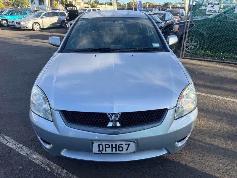 2006 Mitsubishi 380 Cambelt done!, photo 2