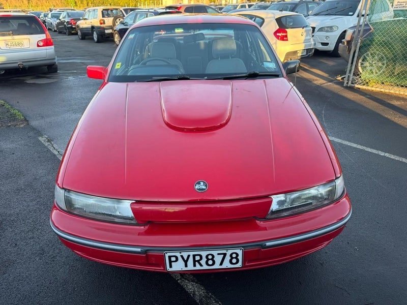 1993 Holden Commodore VP 3.8 V6, photo 2