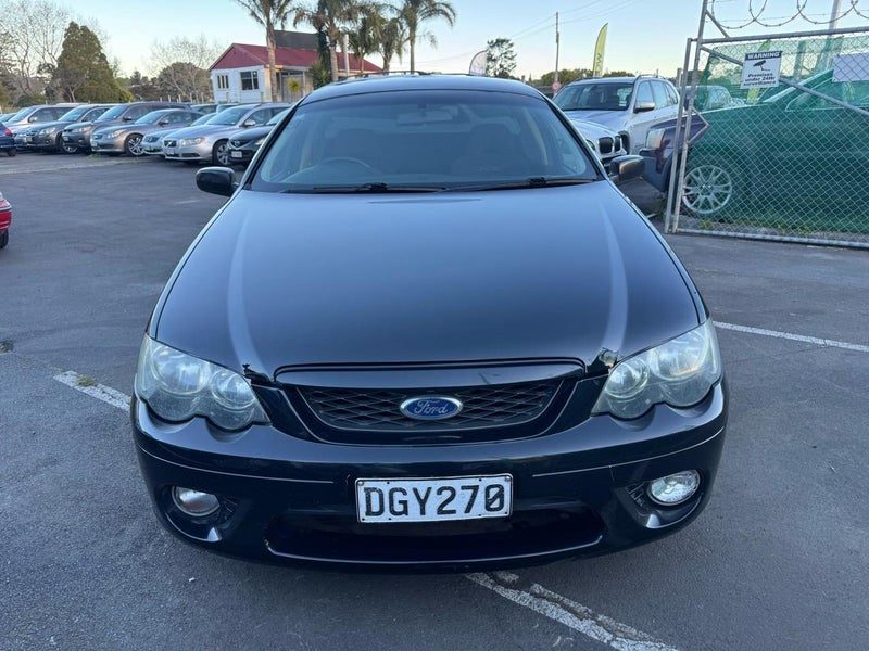 2006 Ford Falcon XR6 BF ute, photo 2