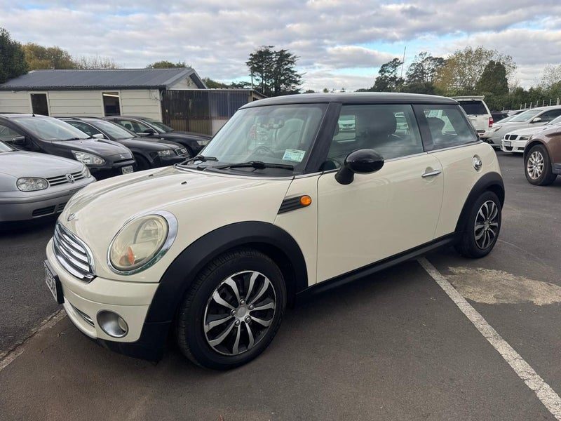 2008 MINI Cooper 126,000KM | 6 SPEED AUTO | 2 KEYS