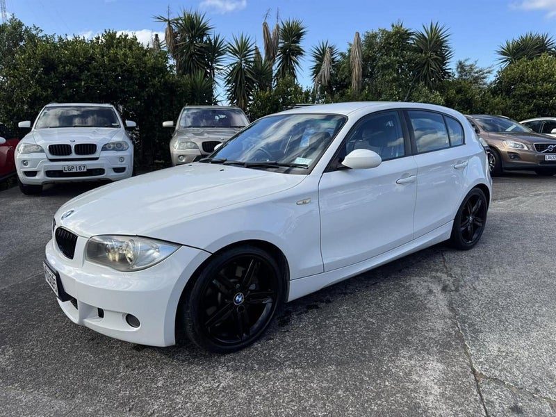 2008 BMW 130i Msport with leather seats