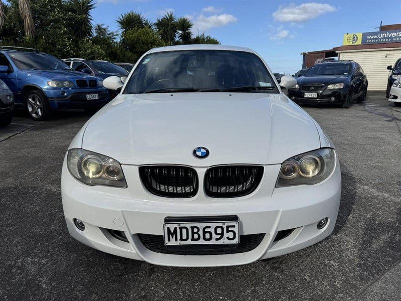 2008 BMW 130i Msport with leather seats, photo 2