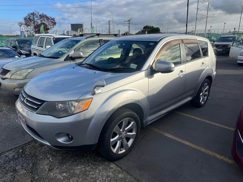 2009 Mitsubishi Outlander 2.4L 7 seater