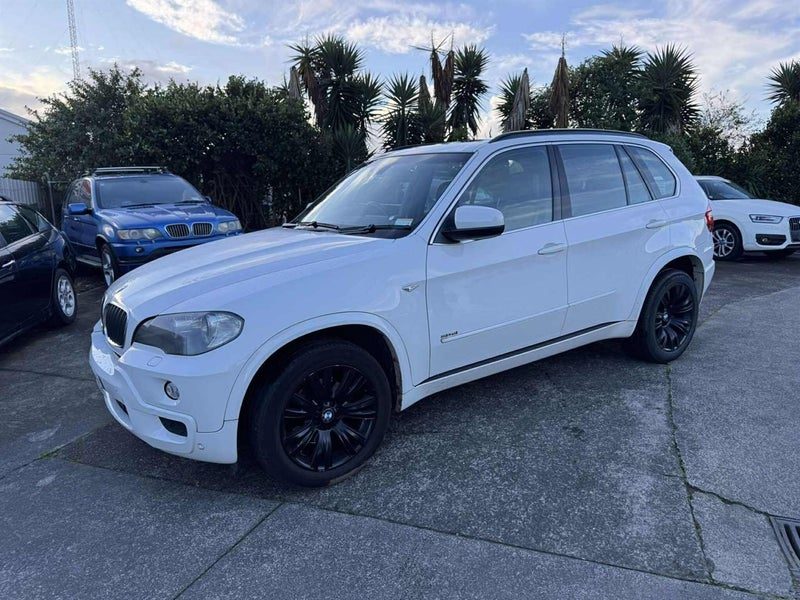 2008 BMW X5 3.0si Msport! Updated stereo!