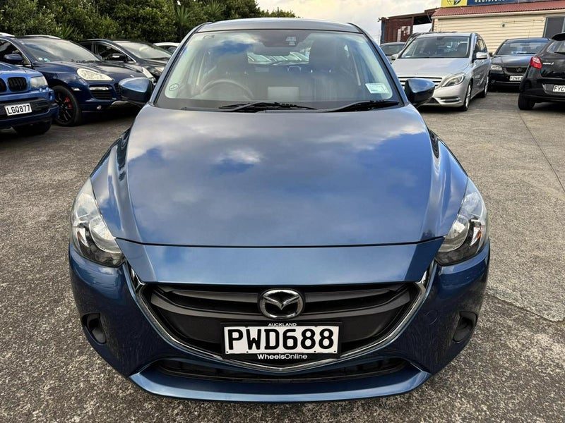 2017 Mazda Demio Skyactiv, photo 2
