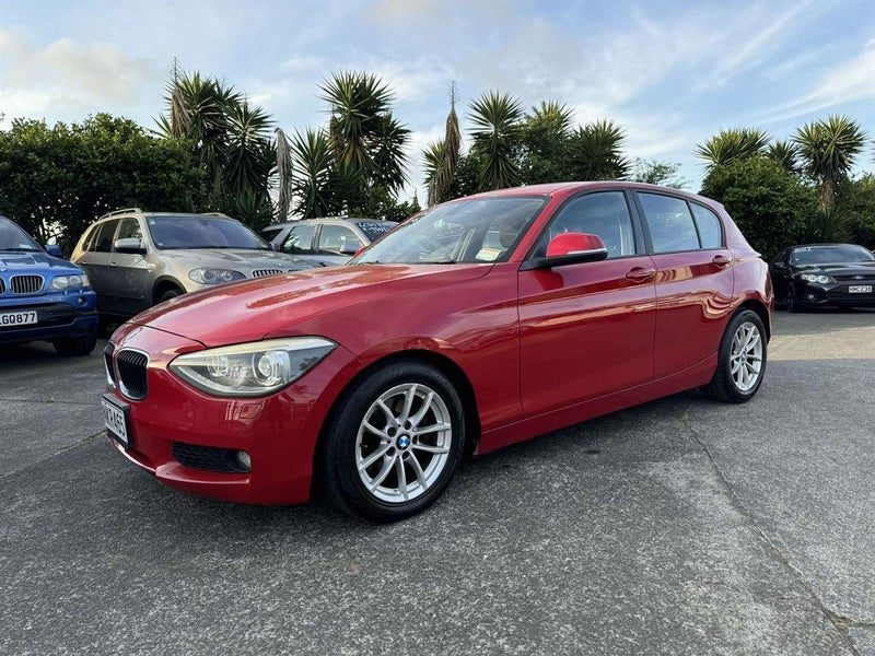 2012 BMW 120i Reversing camera!