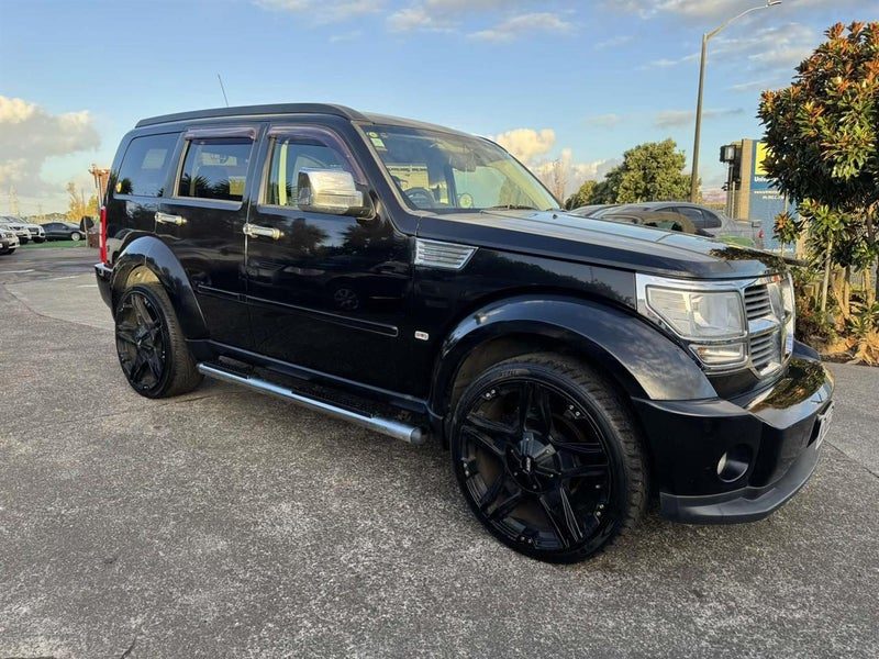 2008 Dodge Nitro 4X4 22 wheels!, photo 2