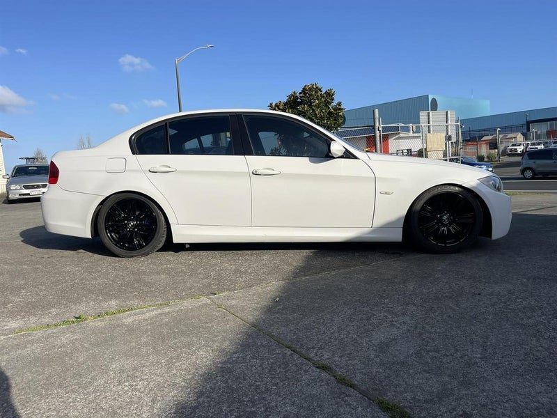 2006 BMW 320i M-sport 6 speed manual, photo 3