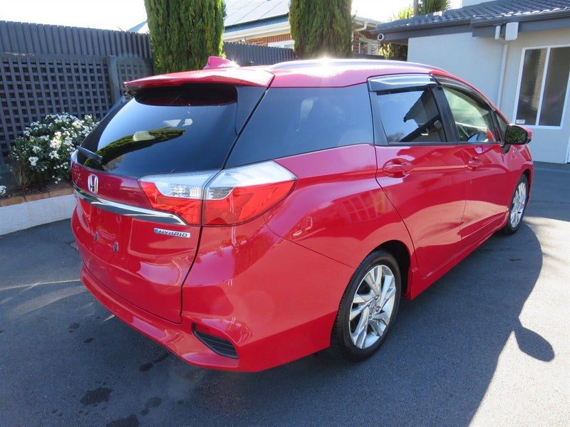 2015 Honda Shuttle Hybrid Z, photo 3