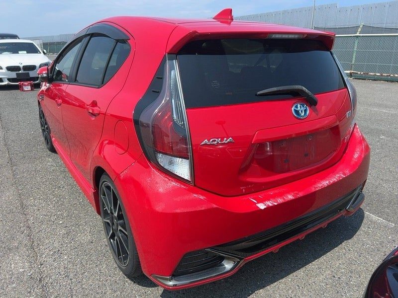 2015 Toyota Aqua G Gs, photo 2