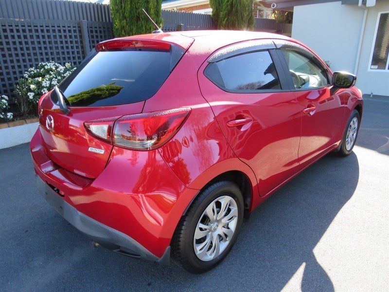 2016 Mazda Demio 13S, photo 3