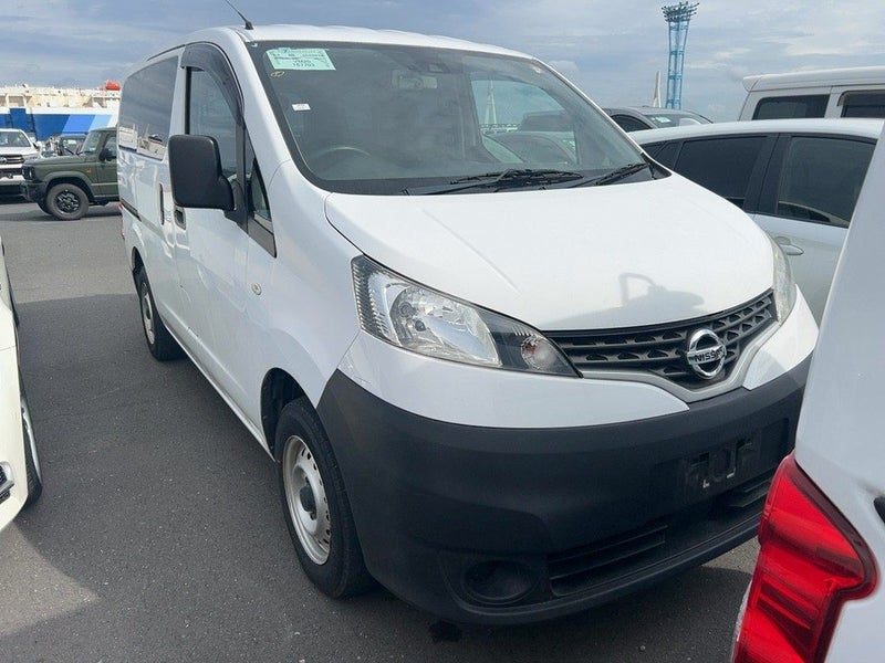 2021 Nissan NV200 DX