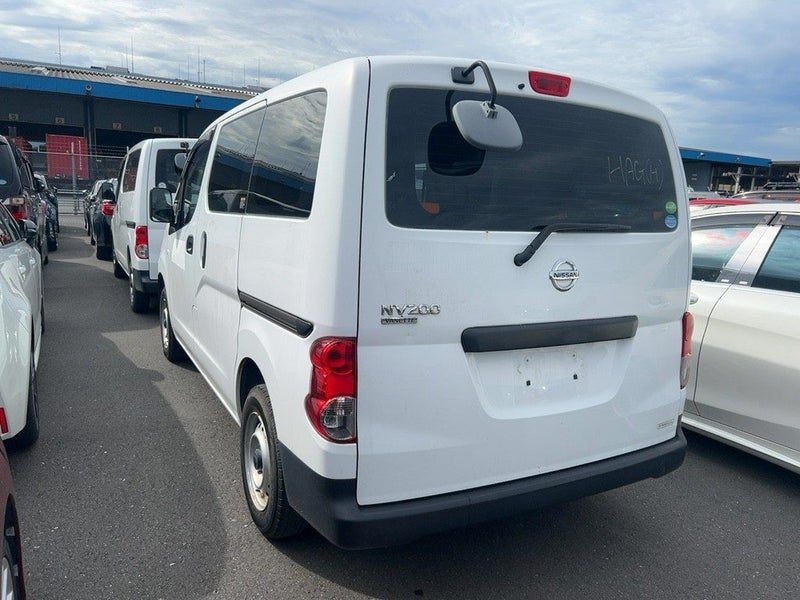 2021 Nissan NV200 DX, photo 2