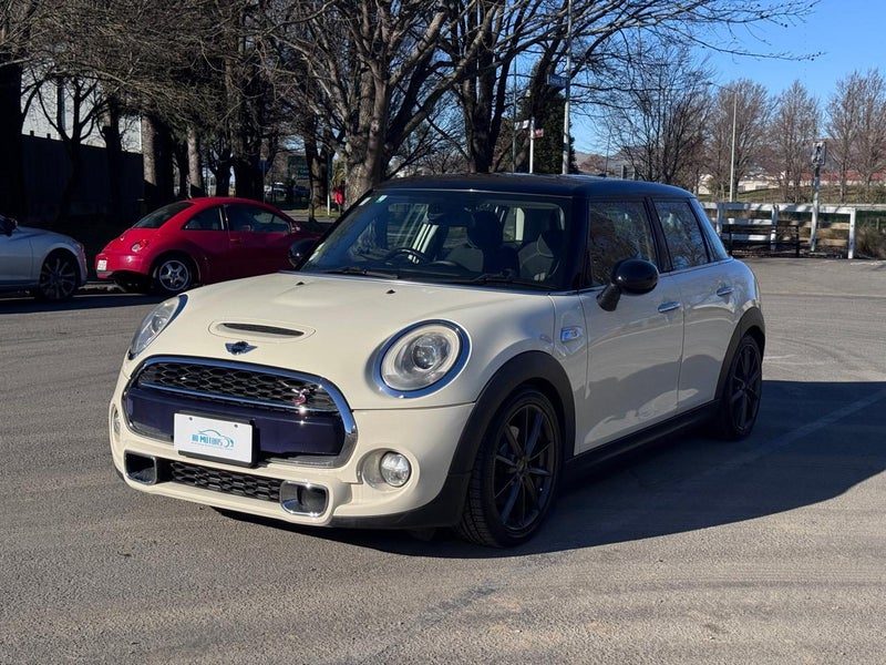 2015 MINI Cooper S 2.0T