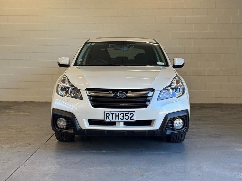 2014 Subaru Outback 2.5 litre AWD, photo 2