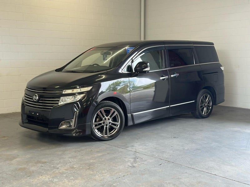 2012 Nissan Elgrand Highway Star, photo 3