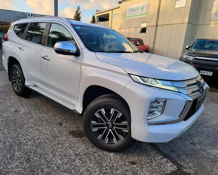 2022 Mitsubishi Pajero Sport VRX 2.4D/4WD/8AT, photo 2