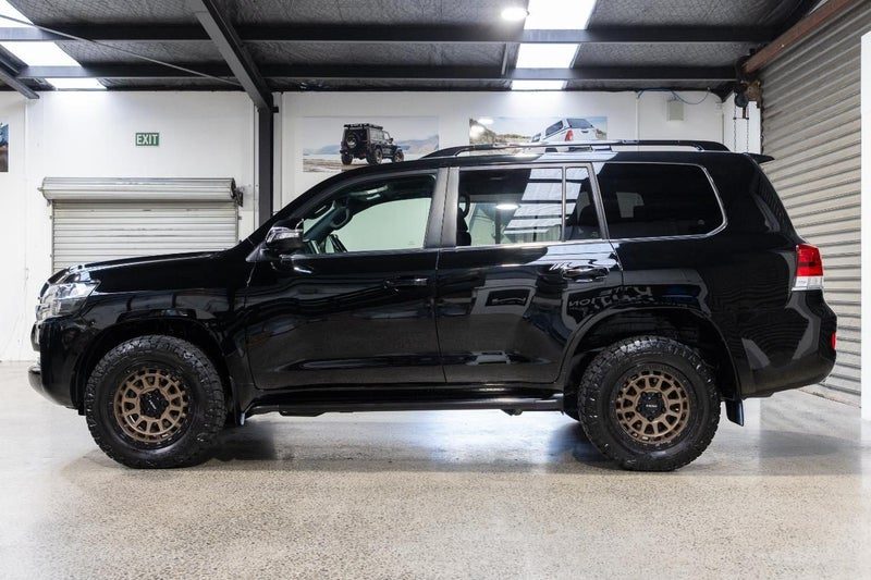 2021 Toyota Land Cruiser VX LIMITED 4.5DT/4WD, photo 3