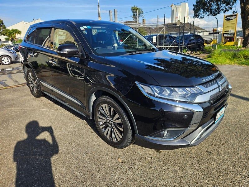 2018 Mitsubishi Outlander 7 Seater
