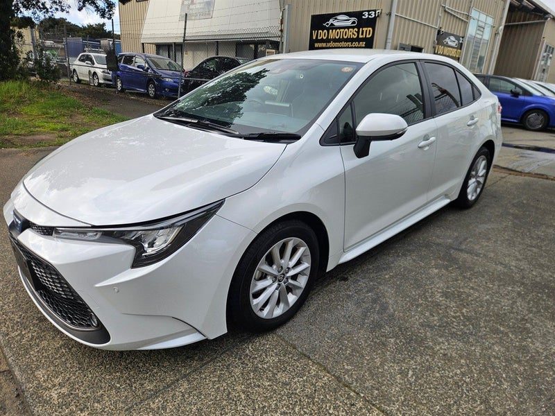 2021 Toyota Corolla Hybrid, photo 3