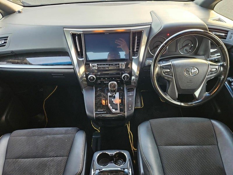 2017 Toyota Vellfire 2.5Z, photo 3