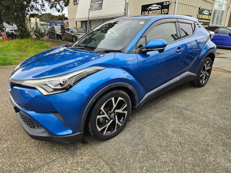 2017 Toyota C-HR G, photo 3