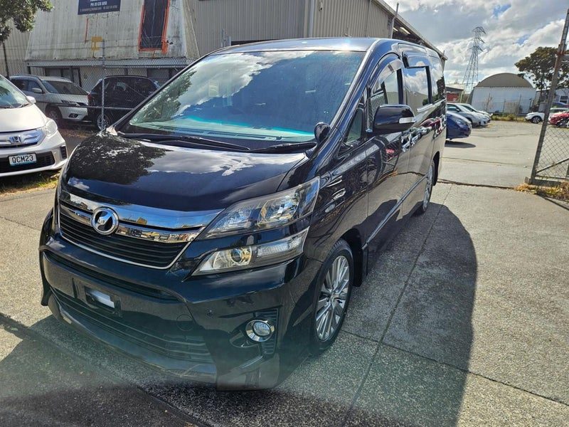 2014 Toyota Vellfire Z, photo 3