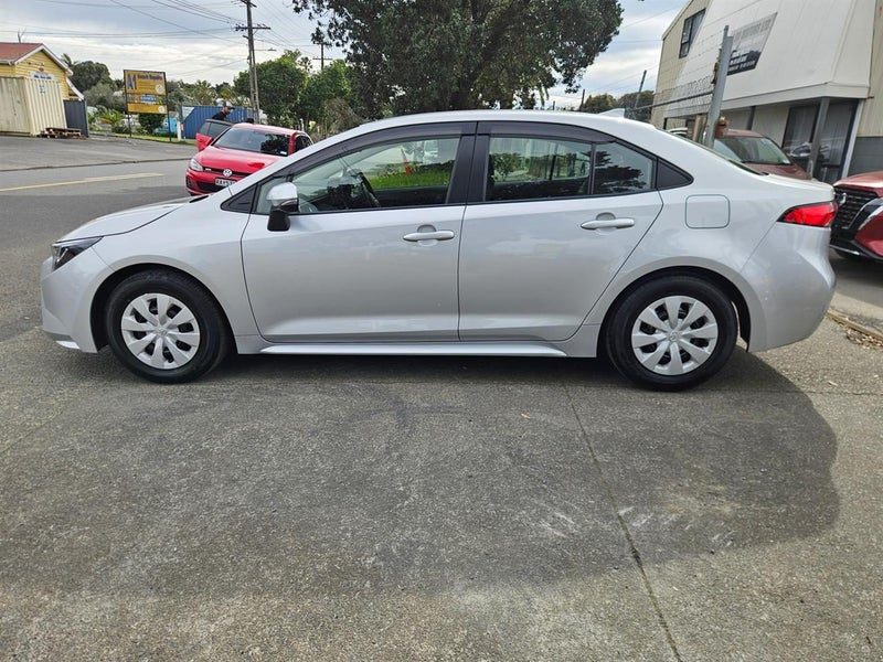 2023 Toyota Corolla Hybrid, photo 3