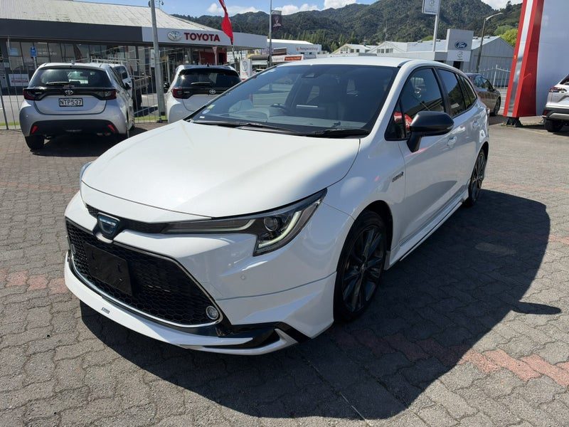 2020 Toyota Corolla Touring, photo 3