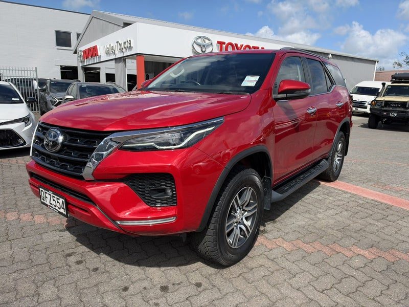 2023 Toyota Fortuner GXL 2.8DT 6AT 4WD WG/5D/7S -, photo 2