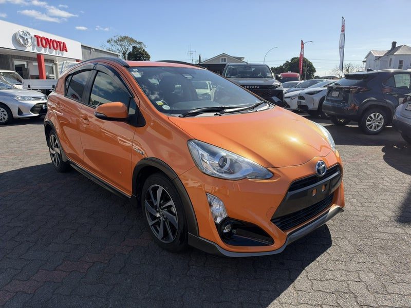 2015 Toyota Aqua X Urban