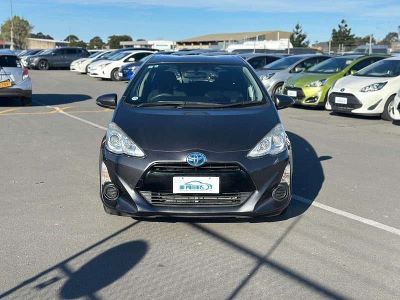 2015 Toyota Aqua S Model Push button start!!, photo 2