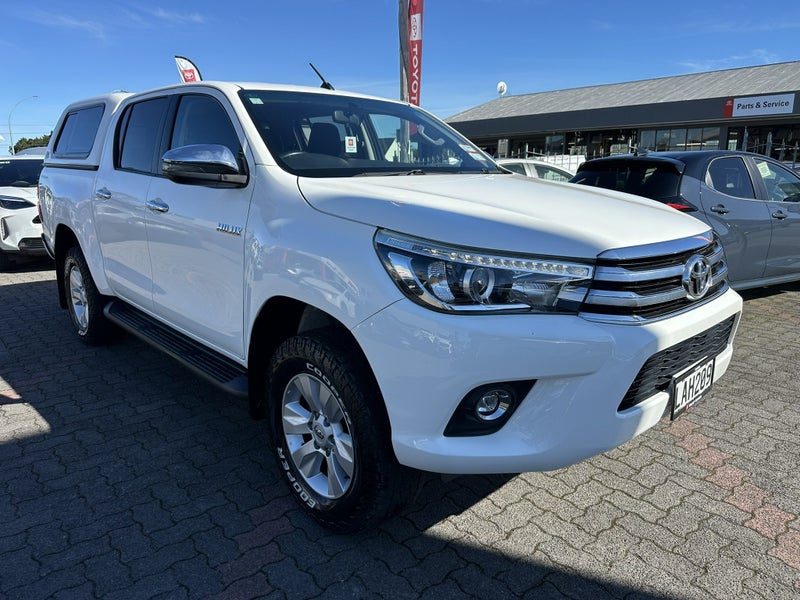2017 Toyota Hilux SR5