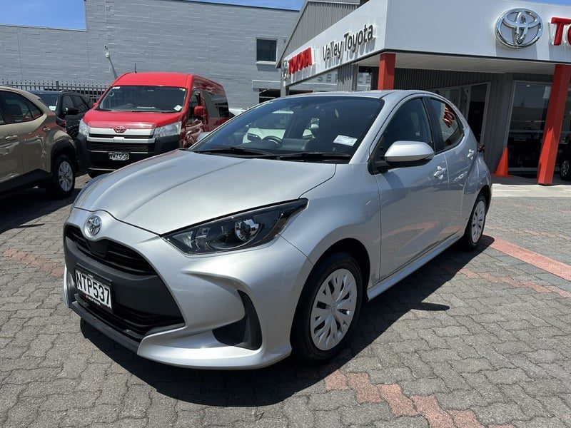 2021 Toyota Yaris GX 1.5, photo 3