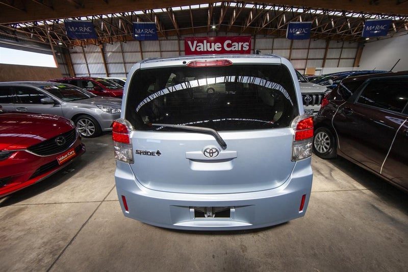 2015 Toyota Spade X, photo 2