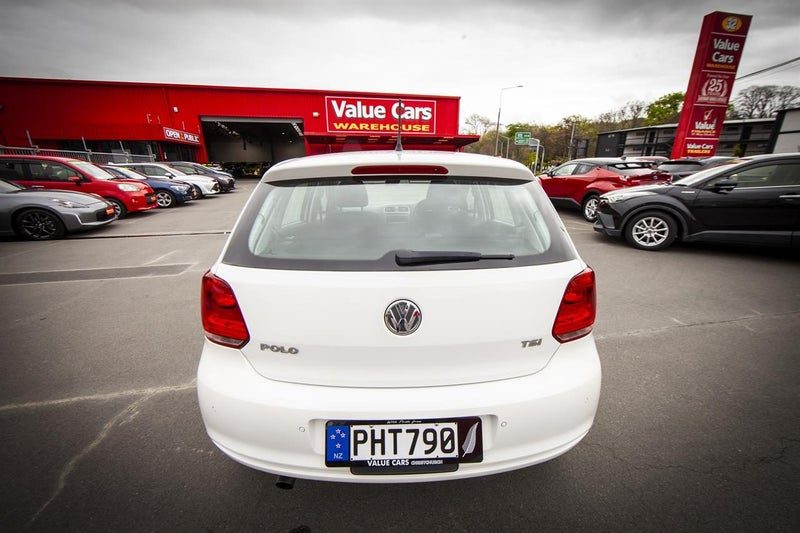 2011 Volkswagen Polo, photo 2