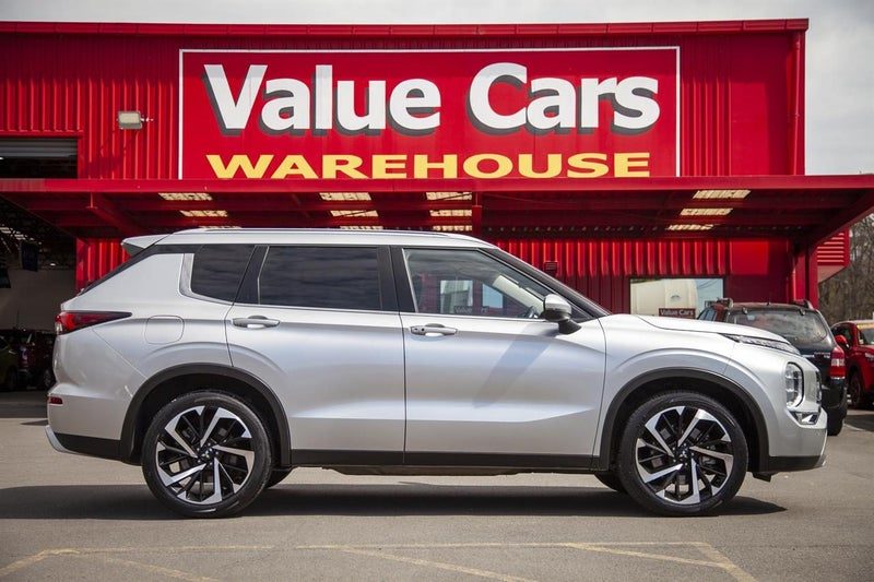 2022 Mitsubishi Outlander XLS 2.5P/4WD/CVT, photo 3