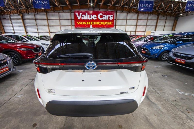 2021 Toyota Yaris Cross Hybrid X, photo 2