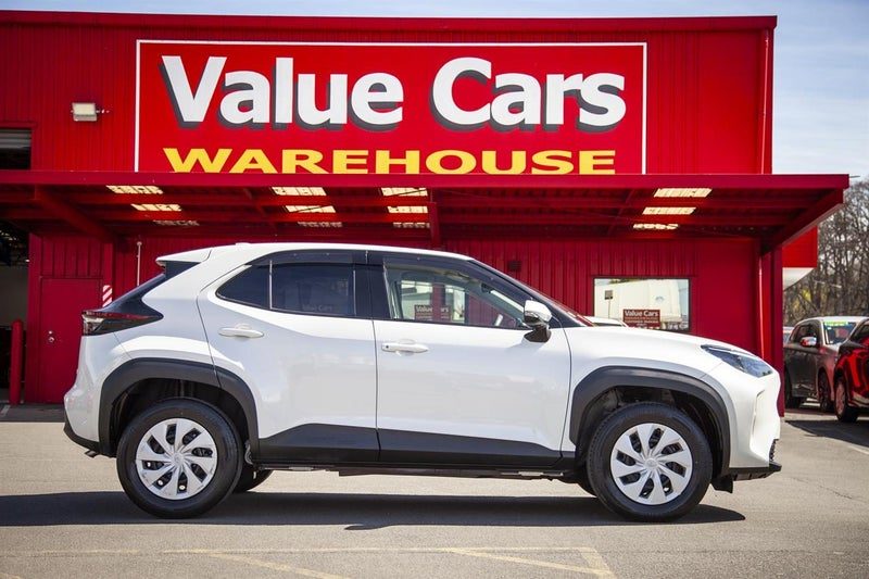2021 Toyota Yaris Cross Hybrid X, photo 3