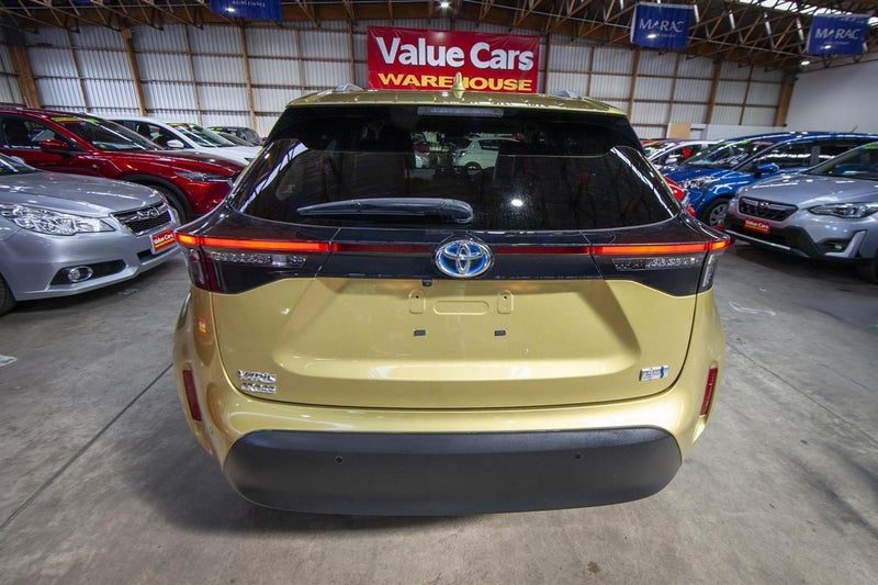 2020 Toyota Yaris Cross Hybrid Z, photo 2