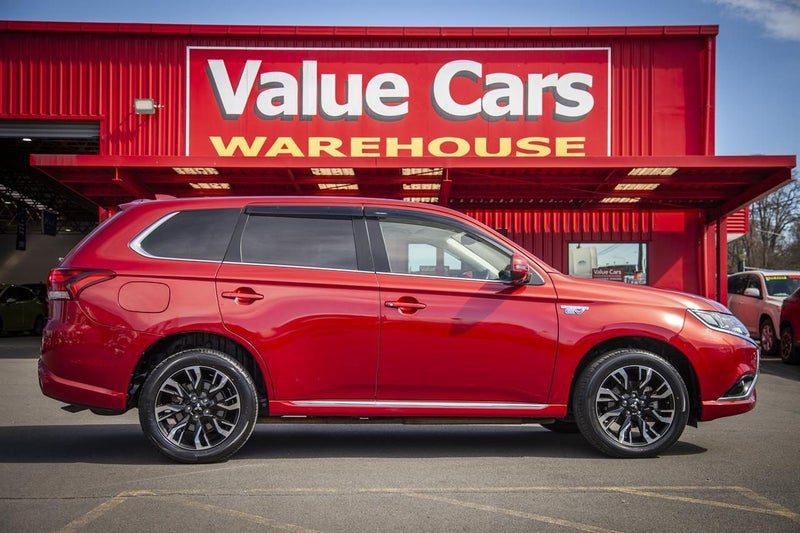 2016 Mitsubishi Outlander PHEV 4WD, photo 3