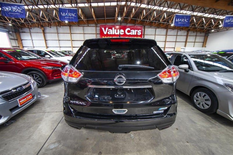 2015 Nissan X-Trail Hybrid, photo 2