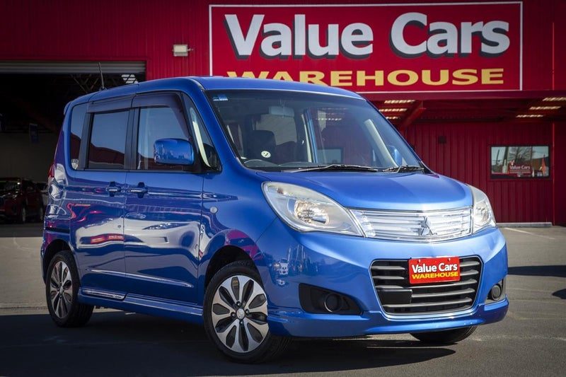 2014 Mitsubishi Delica D2